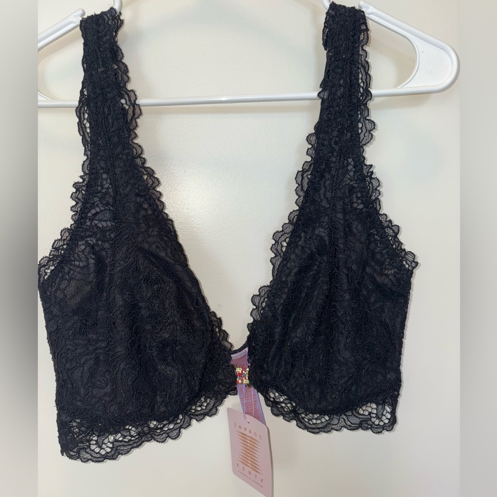 Savage X Fenty new with tag bra